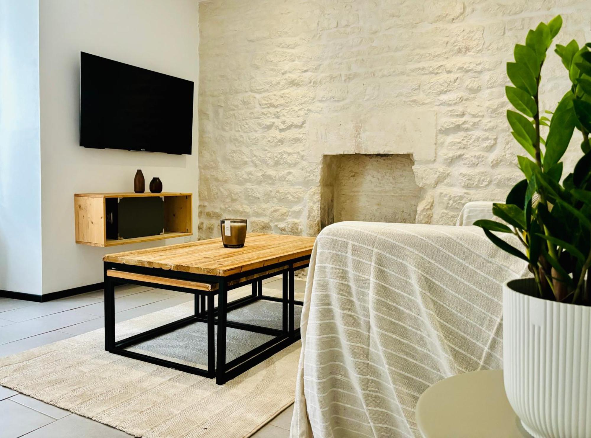 La Maison Du Parc, Charme Et Tranquillite Niort Eksteriør bilde